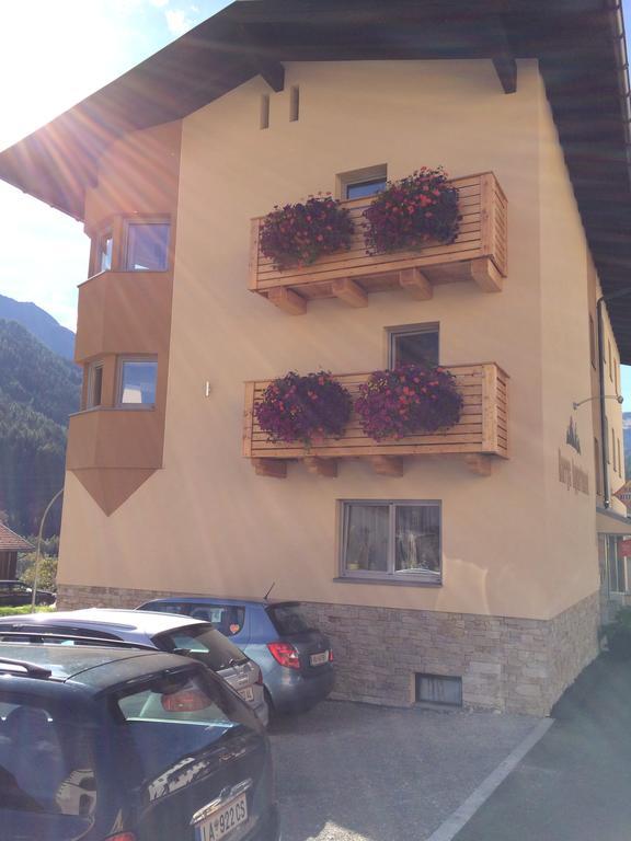 Harry'S Appartement Pettneu am Arlberg Room photo